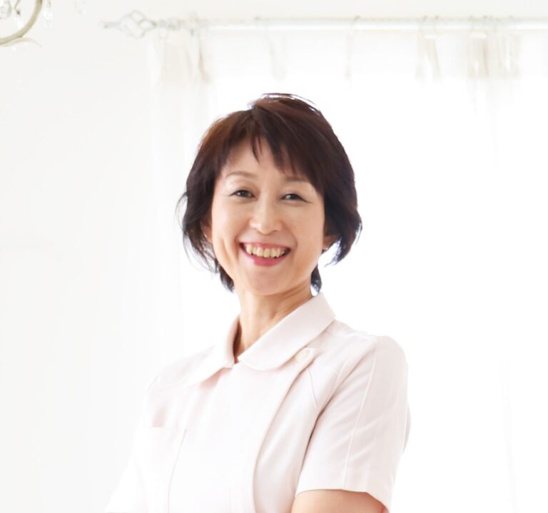 どこに行っても治らない不調に寄り添う三井温熱療法師 | 内山恵深（めぐみ）